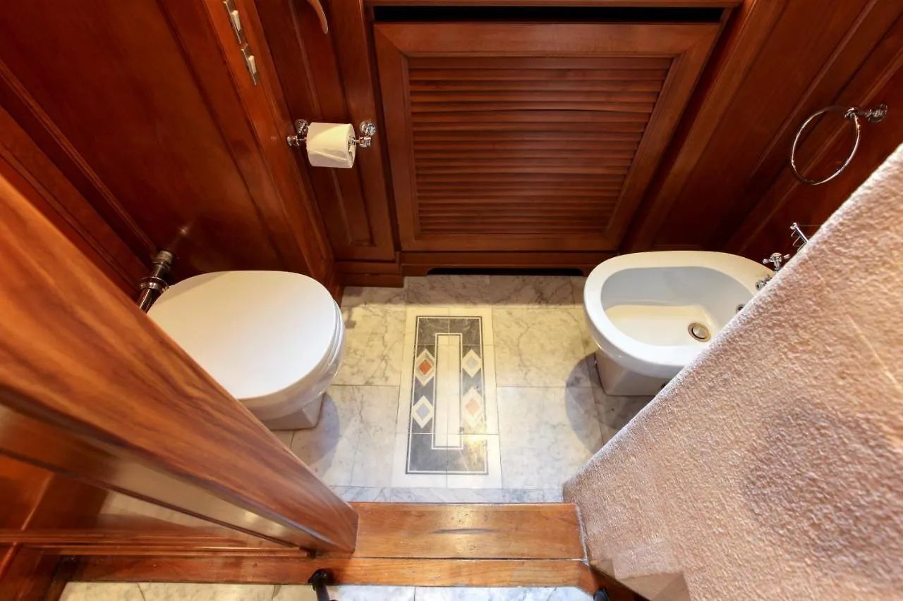 San Babila Apartment Milan