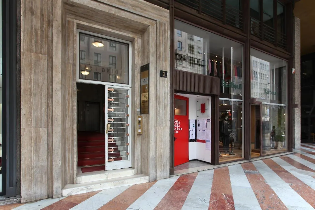San Babila Apartment Milan