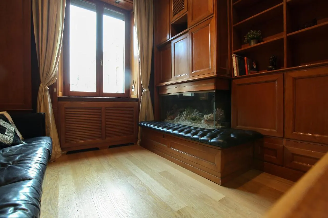 San Babila Apartment Milan 0*,  Italy